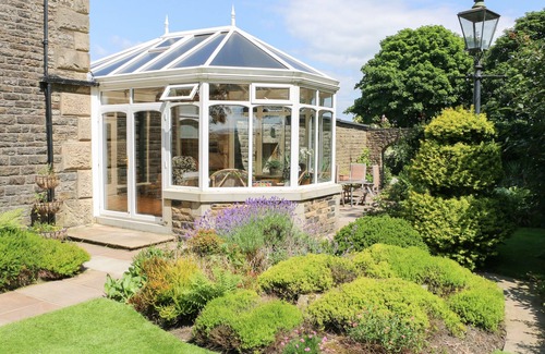 Accrington Cottage | Manor House