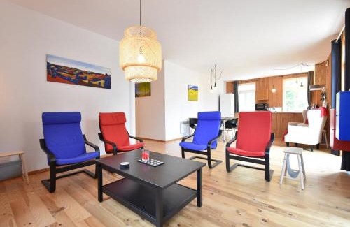 Cuzy House | Mansion in Cuzy with Shared Pool