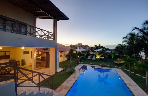 Porto das Dunas House | MANSION SEA VIEW - 8 Suites AR/TV/CamaBox/Hot Water-BEACH PARK
