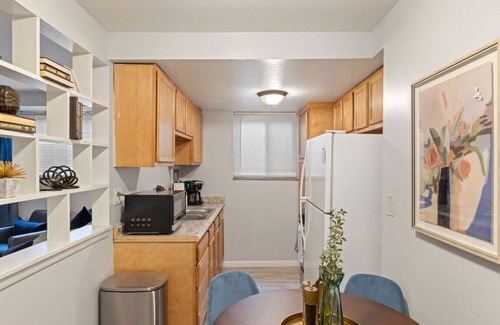Maple Heights Apartment | Maple Heights Haven - Unit 4