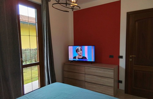Varallo Pombia Bed & Breakfast | Maple House