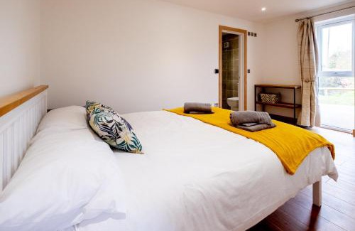 Pettistree Apartment | Maple - Three Tuns Apartments - Pettistree, Wickham Market - by Aldeburgh Coastal Cottages