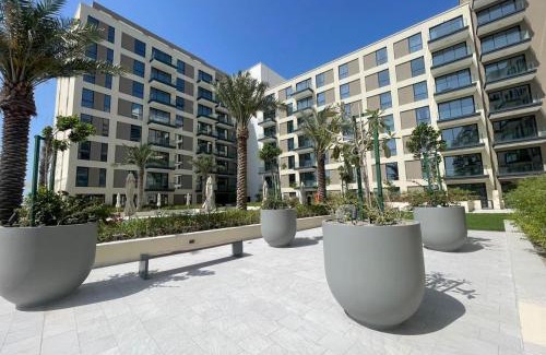 Muharraq Apartment | Marassi Park A103