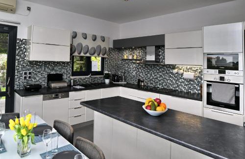 Schinias House | marathon family villa