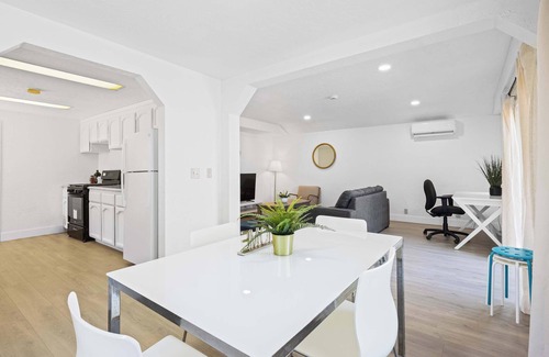 San Tomas House | @ Marbella Lane - Modern Cabin-style 2BR Home