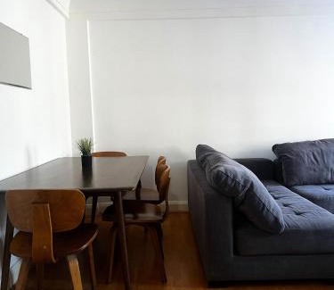 City of Westminster Apartment | Marble Arch Chic Apartment with Air Conditioner