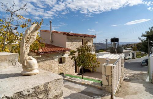 Kounavi House | Mareu Stonehouse