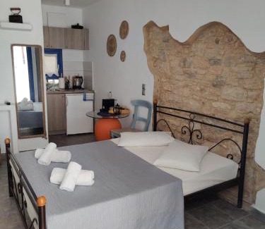 Folegandros Town Apartment | Margarita's Rooms