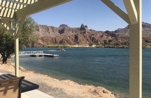 Parker Dam House | Margaritaville at River Lodge! Right on the river!