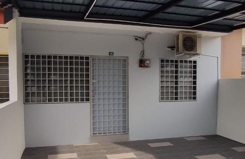 Ipoh House | Margosa A Stay Botani Ipoh Homestay 3 BR