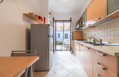 Massama House | Maria Grazia's Holiday Home