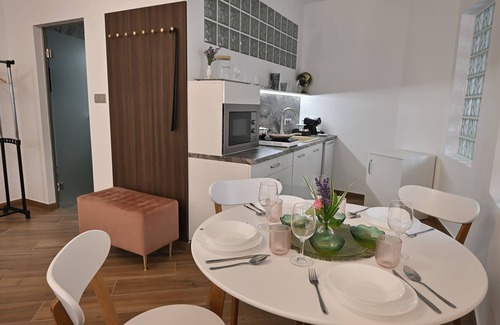 Mala Strana Apartment | Maria Theresa (Single Bedroom Apartment)