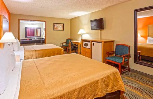 Salina Hotel | Marifah Inn