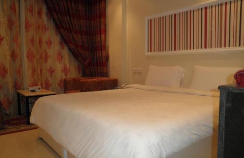 Salmiya Apartment | Marina Royal Hotel Suites