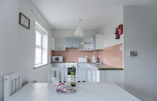 Drumacrin Apartment | Marine Court