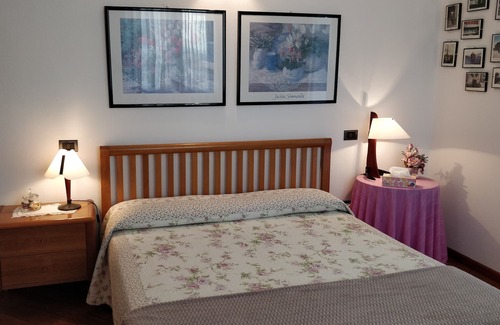 Cornale e Bastida Bed & Breakfast | Marinella B