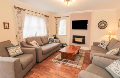 Whitby House | Mariners' Rest