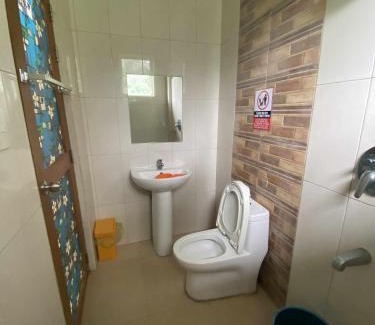Bugasong Hotel | Marrietas Hotel and Restaurant