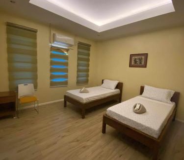 Bugasong Hotel | Marrietas Hotel and Restaurant