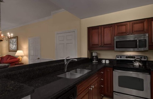 Williamsburg Apartment | Marriott Manor Club Luxury 1BD villa sleeps 4