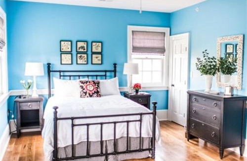 Hume Bed & Breakfast | Marriott Ranch Bed and Breakfast