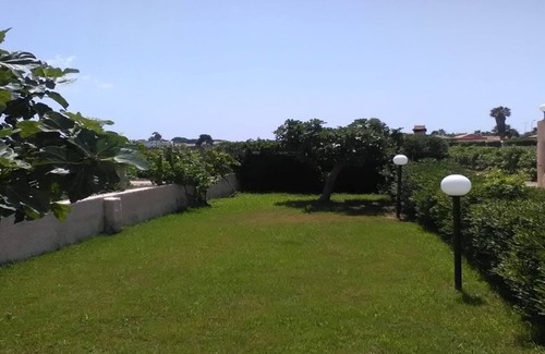 Marsala Villa | Marsala Holidays: two Group cottages 10/14 pax