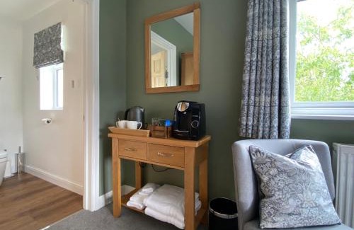 Hereford House | Marshpools Bed & Breakfast - Licensed near Weobley village