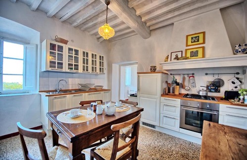 Marsiliana House | Marsilia