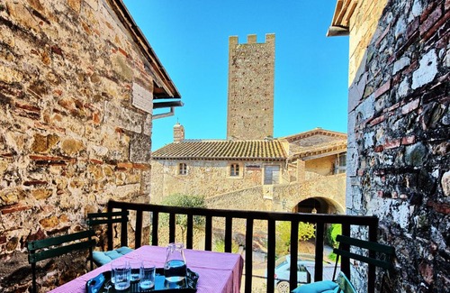 Marsiliana House | Marsilia