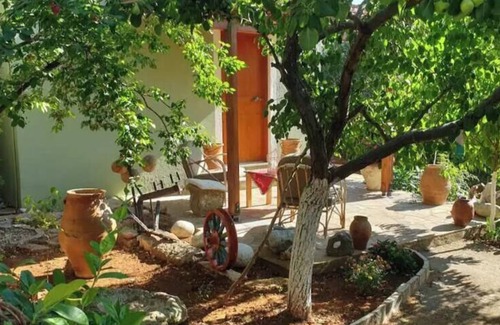 Kounelion House | Martha's Home in Fourni Village Crete