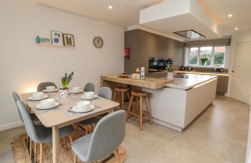 Aislaby House | Martindale Cottage