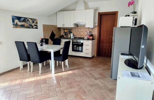 Lake Bracciano Apartment | Mary's house apartment 950 mt station for Rome