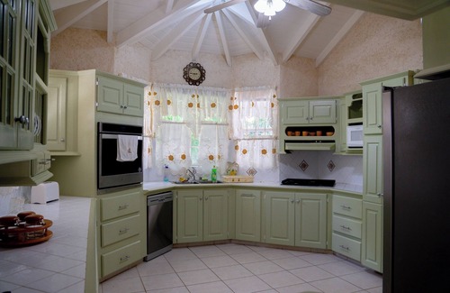 Paynes Bay Villa | Marzalea 5 Bd Villa by Zenbreak