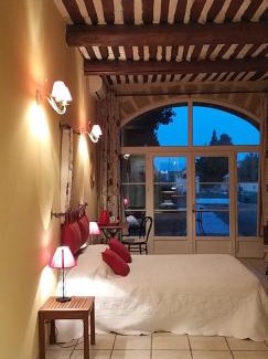 Courthezon Bed & Breakfast | Mas Du Puits