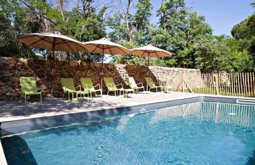 Saint-Antonin-du-Var Villa | Mas Provençal avec piscine privée.