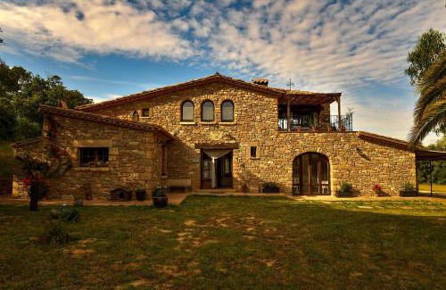 Forallac House | Mas Valoria