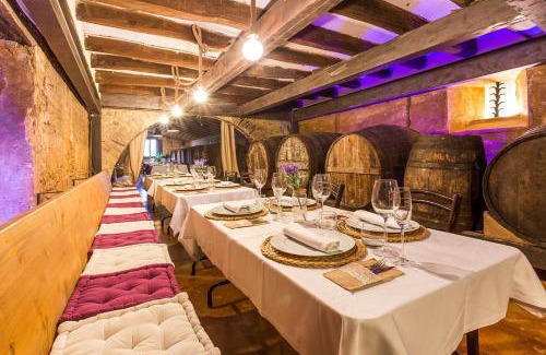 Sant Llorenc d'Hortons House | Masia Can Canyes & Spa