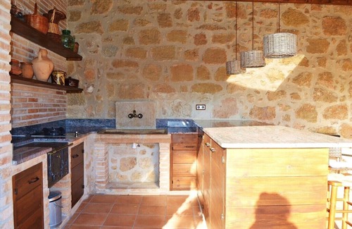Solsona Villa | Masia Laveña - Very Comfortable And Traditional House