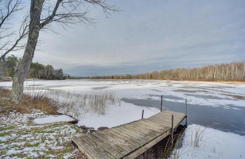Mason House | Mason Cabin with Private Dock on Marengo Lake!