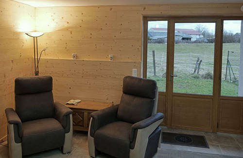 Fay-en-Montagne House | Massatho gîte, sleeps 2, next to a massage salon with sauna