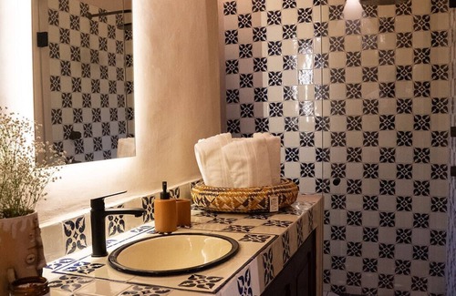 San Luis Potosi Hotel | Master queen suite