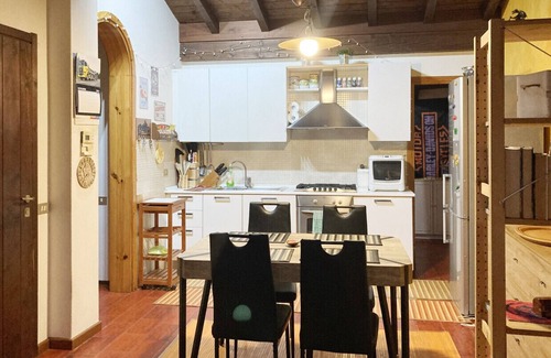 Cassina Valsassina Apartment | MAT Cassina p3 · Stylish attic in mountains
