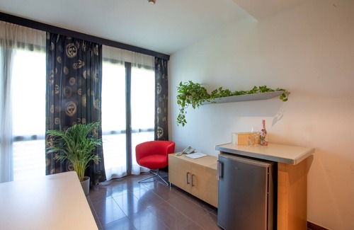 Bagnolo House | Matrix Hotel & Residence