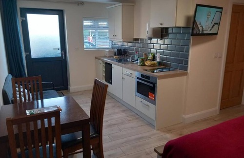 Muine Bheag Apartment | Mattys Pub & Apartments