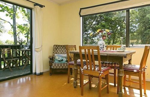 Two Mile Bay House | Matuku Hideaway - Taupo Holiday Home