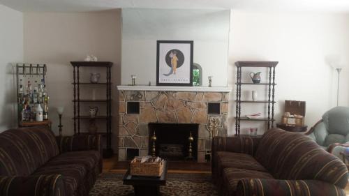 Mount Pocono Bed & Breakfast | Maurrocks - A Pocono Mountains B&B