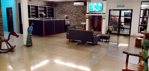 Larut Hotel | Maxwell inn