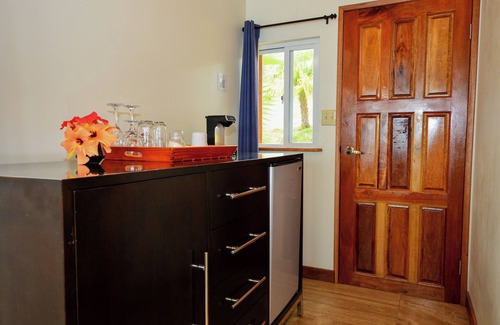 Hopkins Cabin | Maya Heights Village Resort
