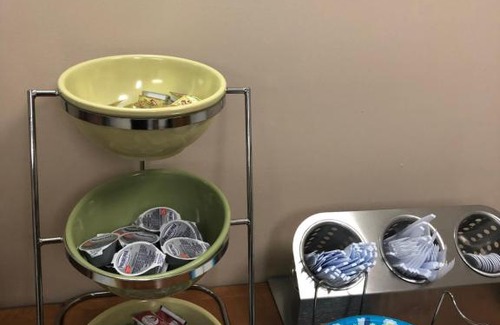 Sicklerville Hotel | Mayfair Motel