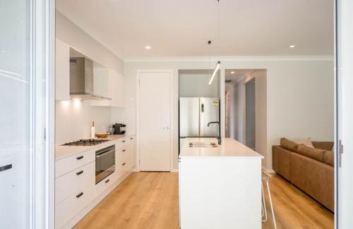 Mayfield House | Mayfield Modern Haven